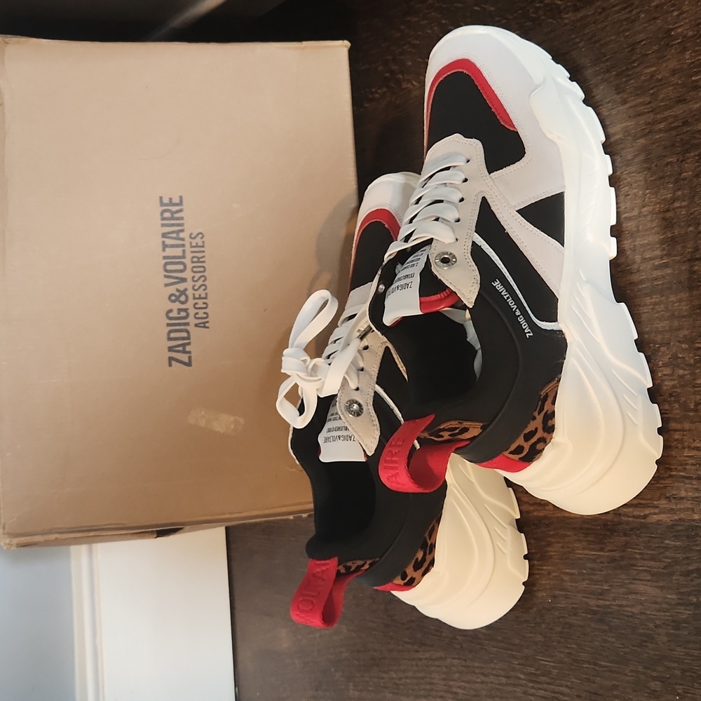 NIB zadig&Voltaire sz40 women